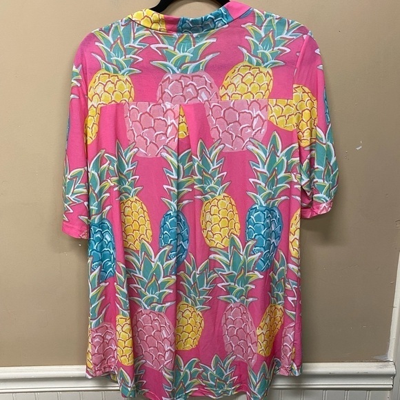 Simply Southern Pineapple Tunic Top Flowy Bright Colors Cruise Resort Wear SZ M - Picture 2 of 5